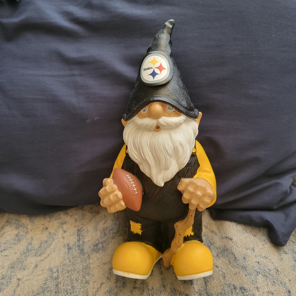 NFL Pittsburgh Steelers 11.5 inch Garden Gnome by Forever Collectibles